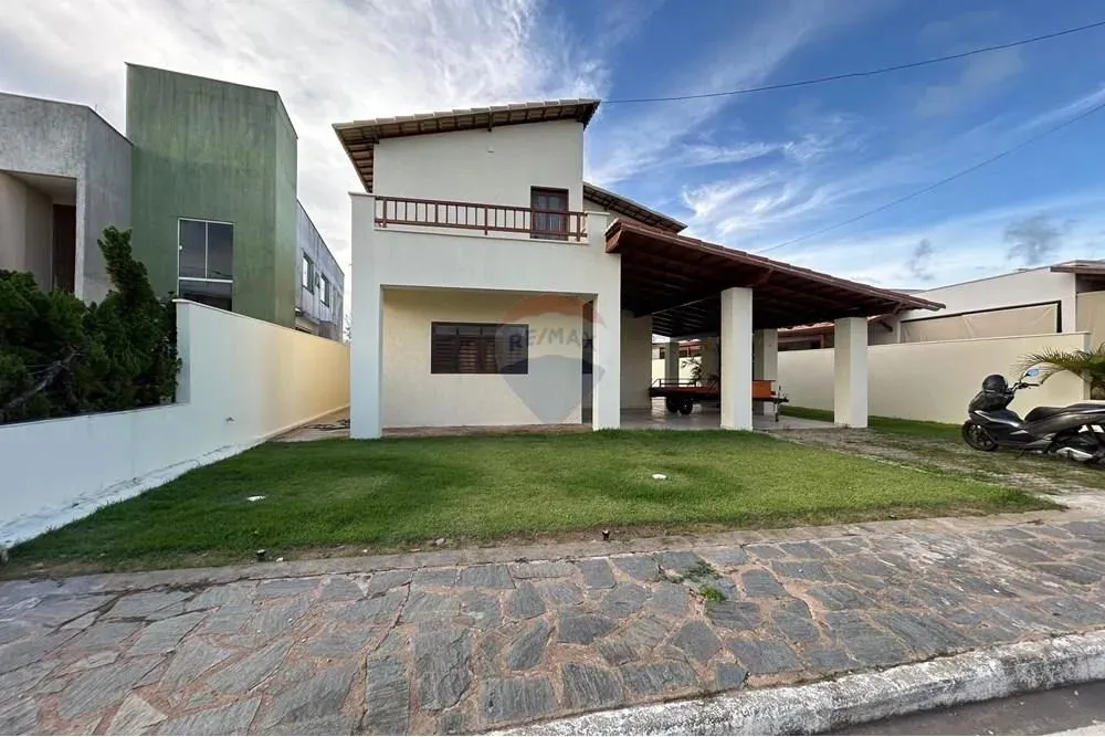 CASA QUATRO QUARTOS, TRÊS SUITES CONDOMINIO GREEN CLUB 3