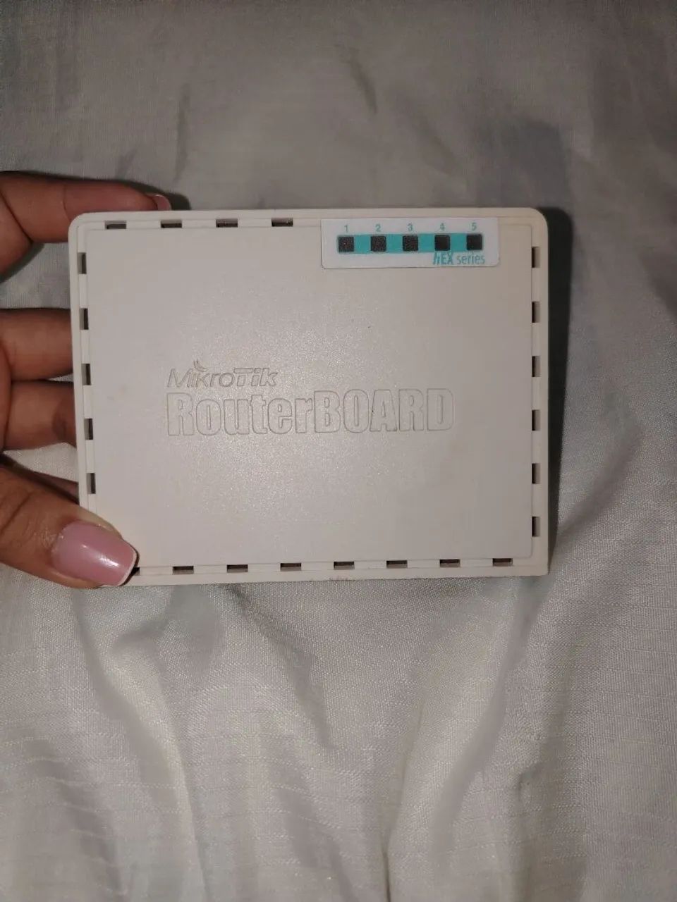 RB mikrotik64842050982657120