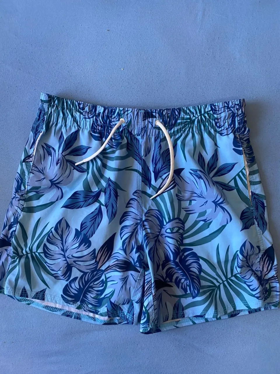 Shorts de Praia Estampado Floral Azul