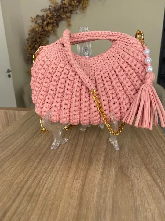 Bolsa de crochê rosa - linda e delicada