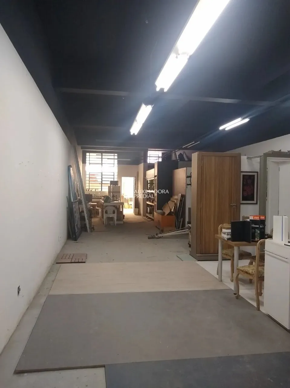 Ótima oportunidade de negócio! Loja à venda na Av.Polonia