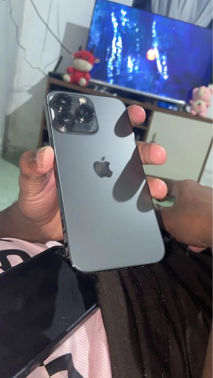 iPhone 13 Pro bateria 75