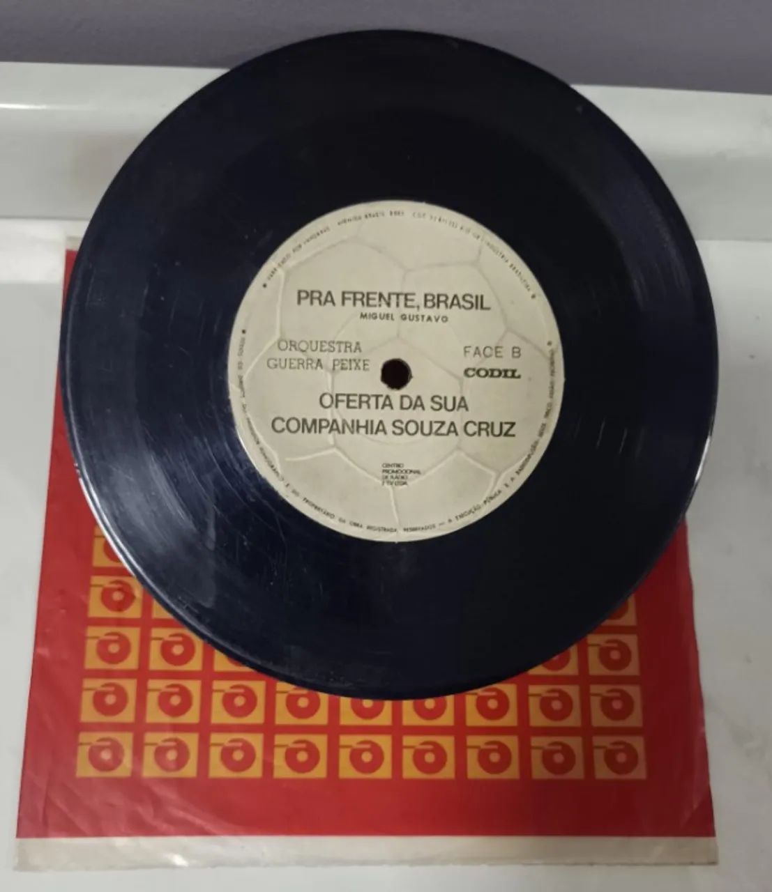 Discos Compactos Vinil - Pra Frente Brasil e Os Incriveis - Raridades - Para Colecionador - Foto 3