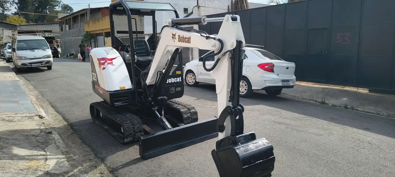 MINI ESCAVADEIRA BOBCAT 325 - Foto 4
