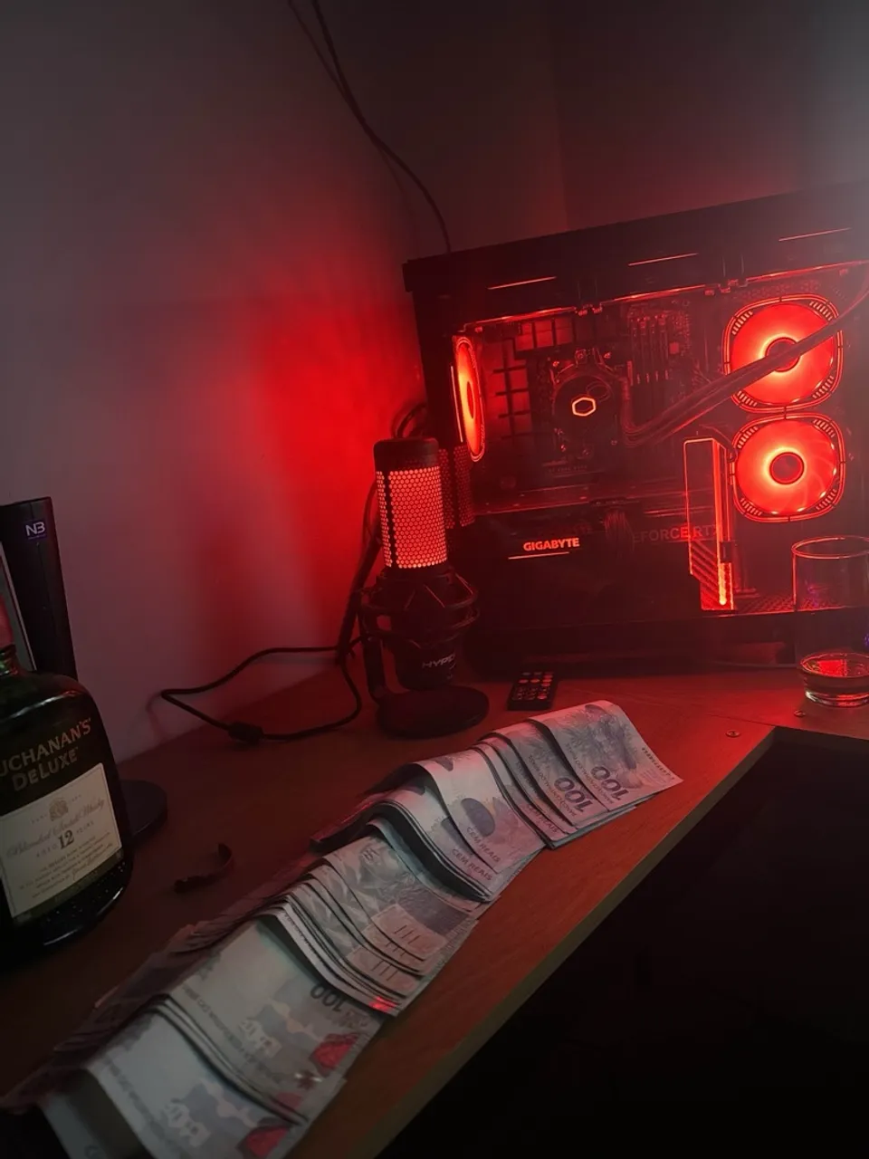 PC Gamer ENDGAME 4070 Super e Ryzen 9 7900x3D