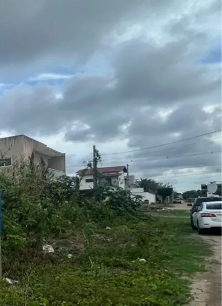 Terreno no Portal do Sol com 468m2 e praticamente a 70 metros da principal. (Oportunidade)