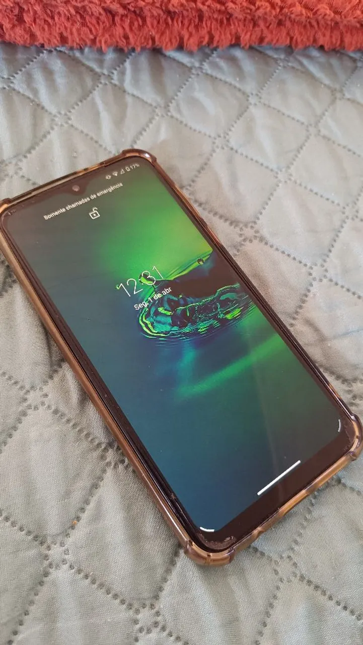 Vende-se Moto G8 Plus
