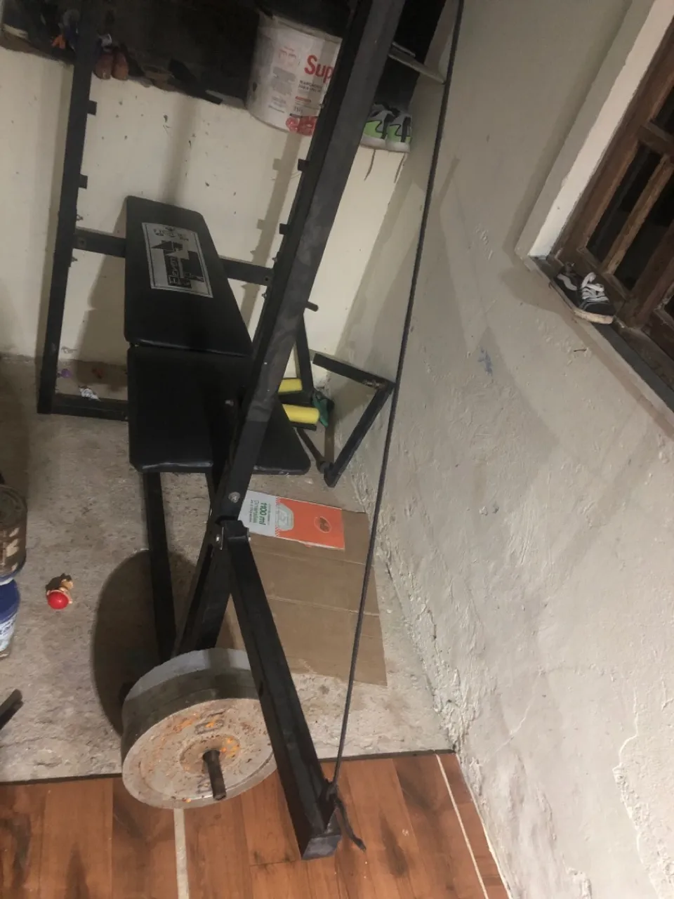 Mesa de supino com varias funções