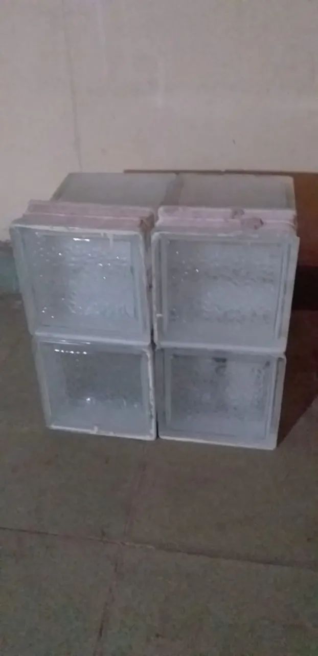 Bloco de vidro 64842090696450120