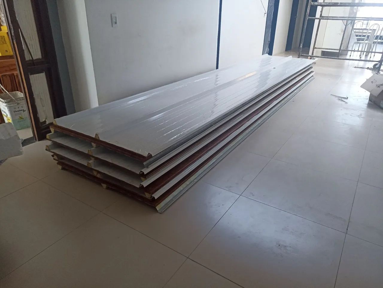 Telha térmica com forro amadeirado  - Foto 3