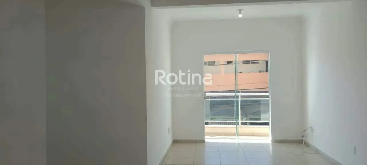 Apartamento para alugar, 3 quartos, Santa Mônica - Uberlândia/MG - Rotina Imobiliária