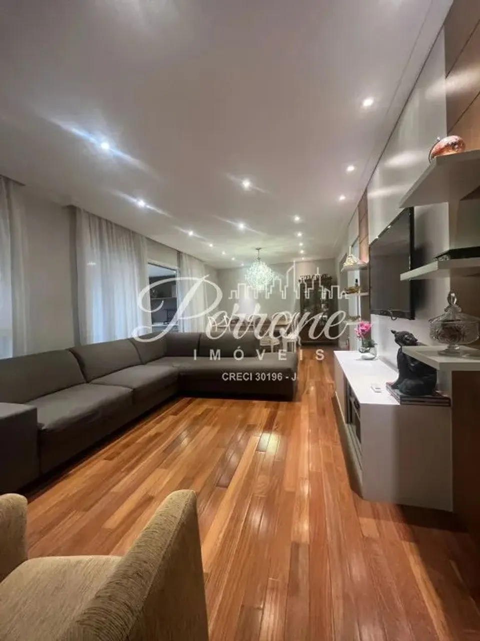 Apartamento à Venda no Condomínio Lumina Parque Clube 146m², 3 Suítes e Vista Livre!