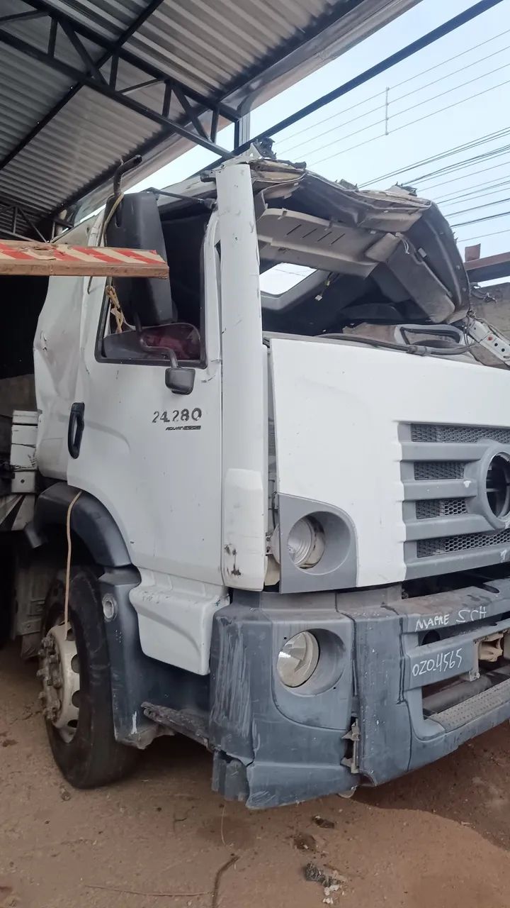 Vw constellation para retirada de peças  - Foto 2