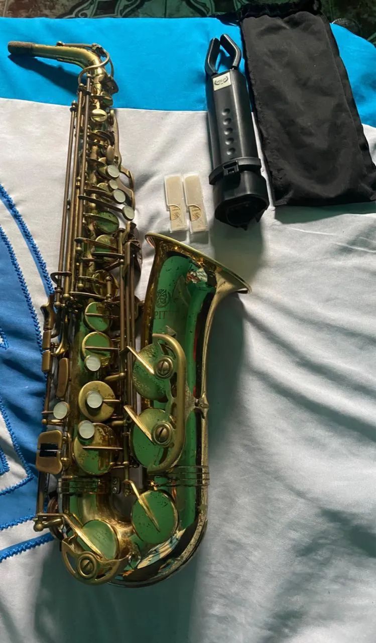 Sax alto Júpiter 