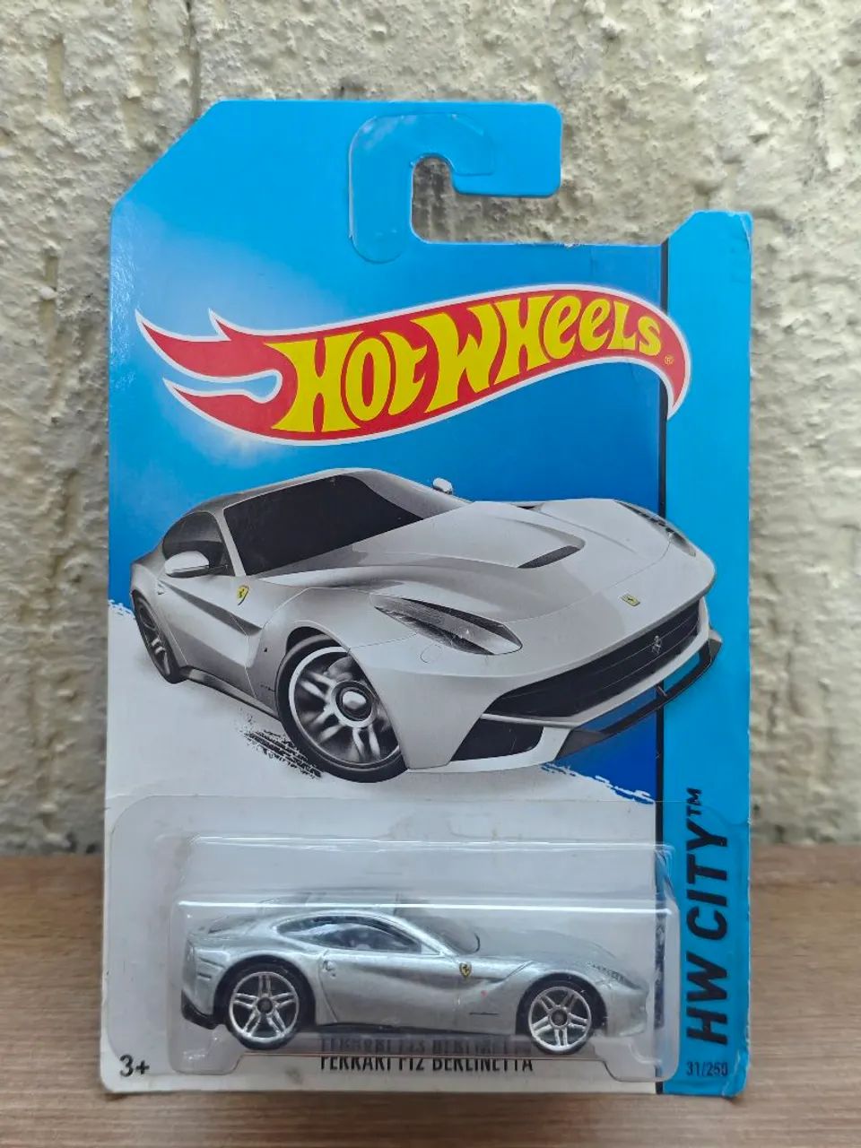 Carro Hot Wheels Ferrari F12 Berlinetta