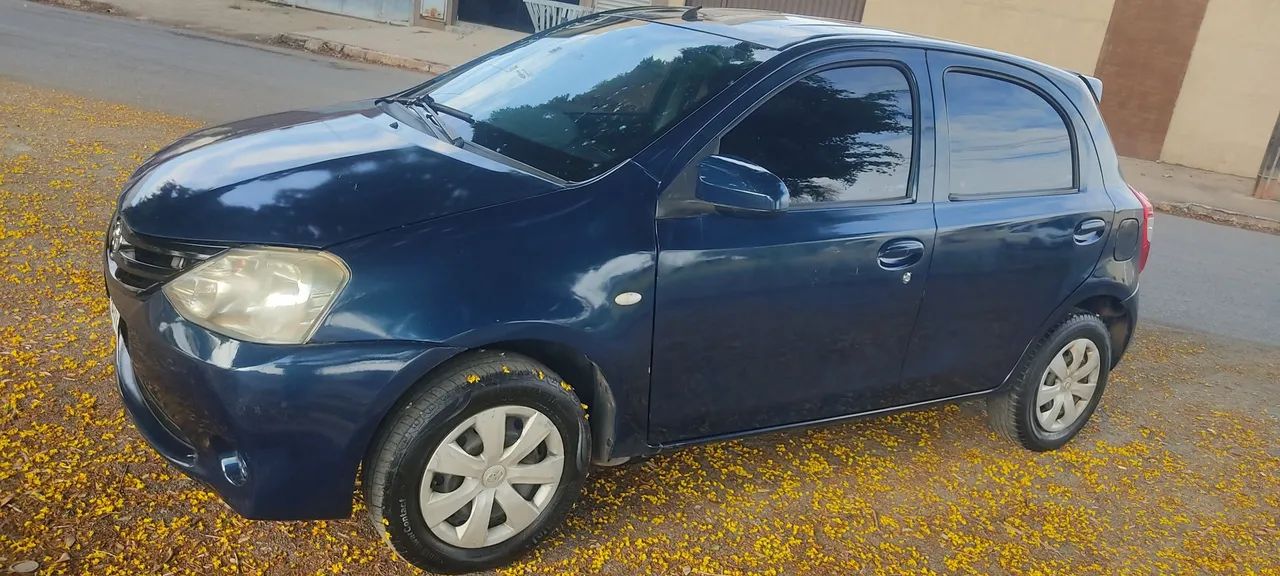 Toyota Etios 1.3 16V FLEX 2016