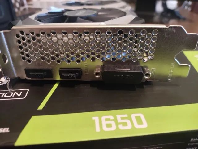 Placa de video GTX 1650 4GB  - Foto 3