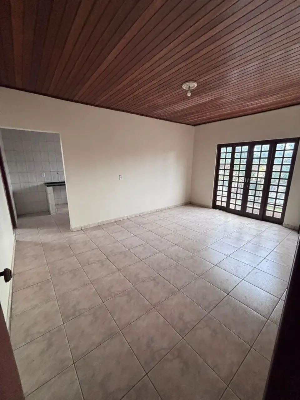 EXCELENTE APARTAMENTO COM 03 QUARTOS EM LUZIÂNIA - Foto 2