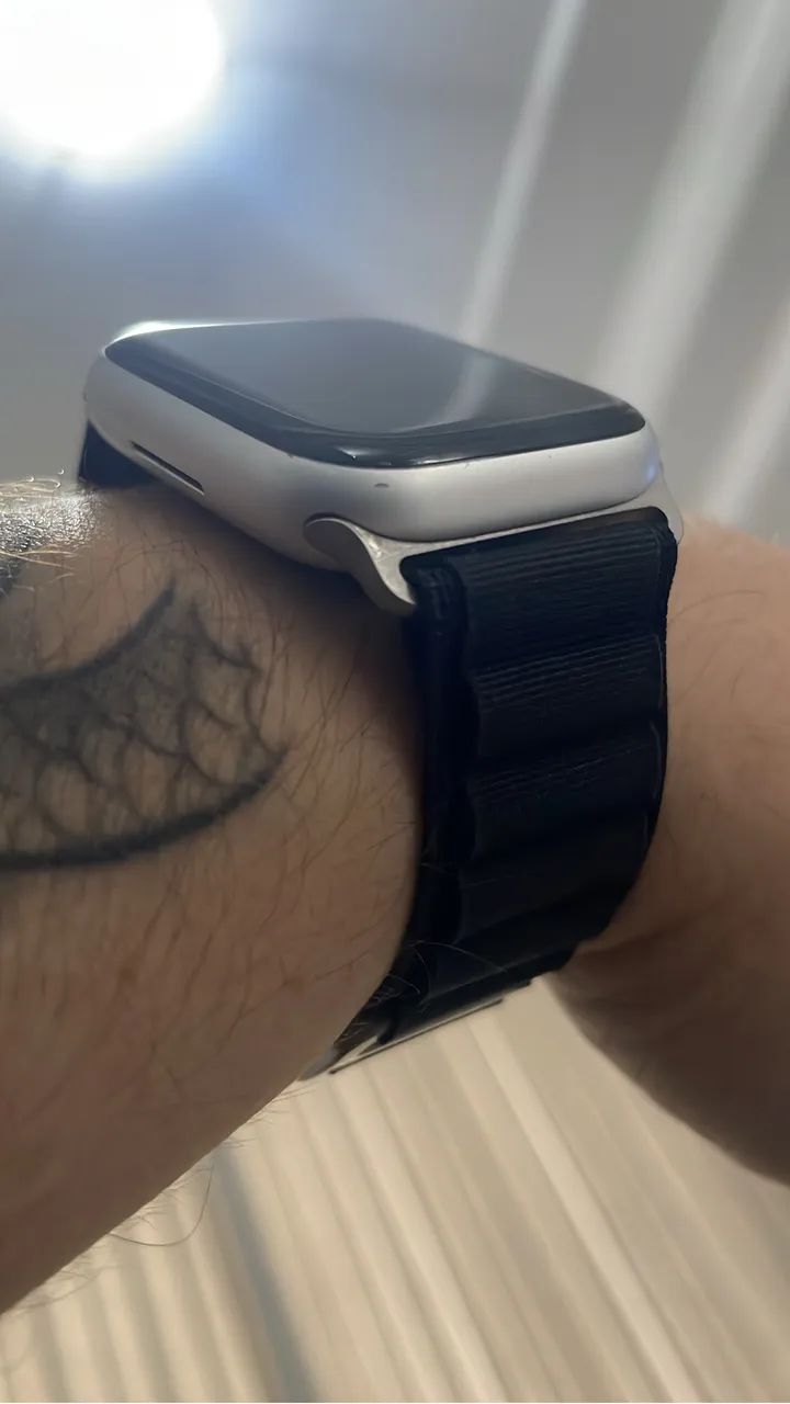 Apple Watch Series 8