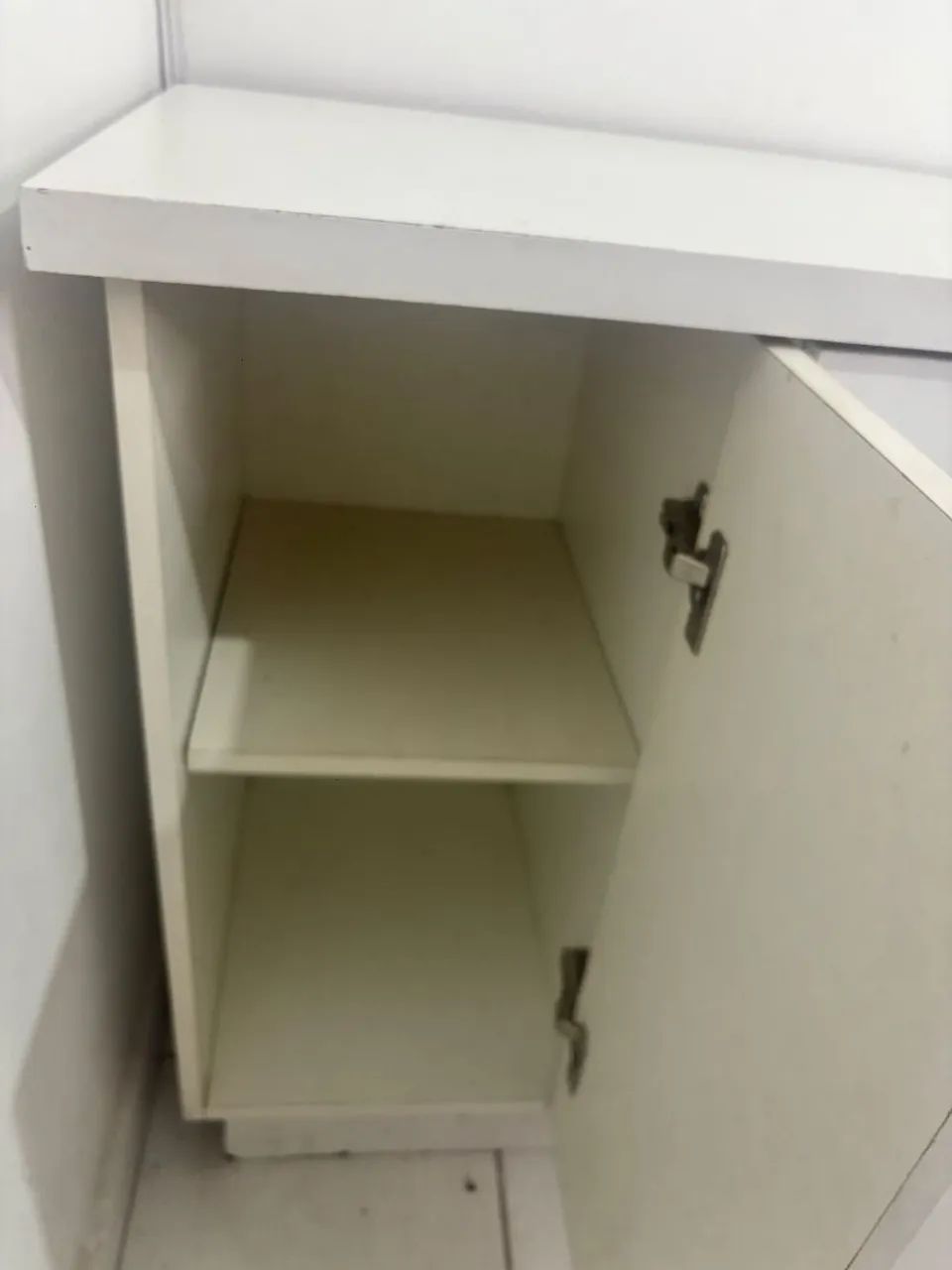 Mesa de manicure em l planejada 
