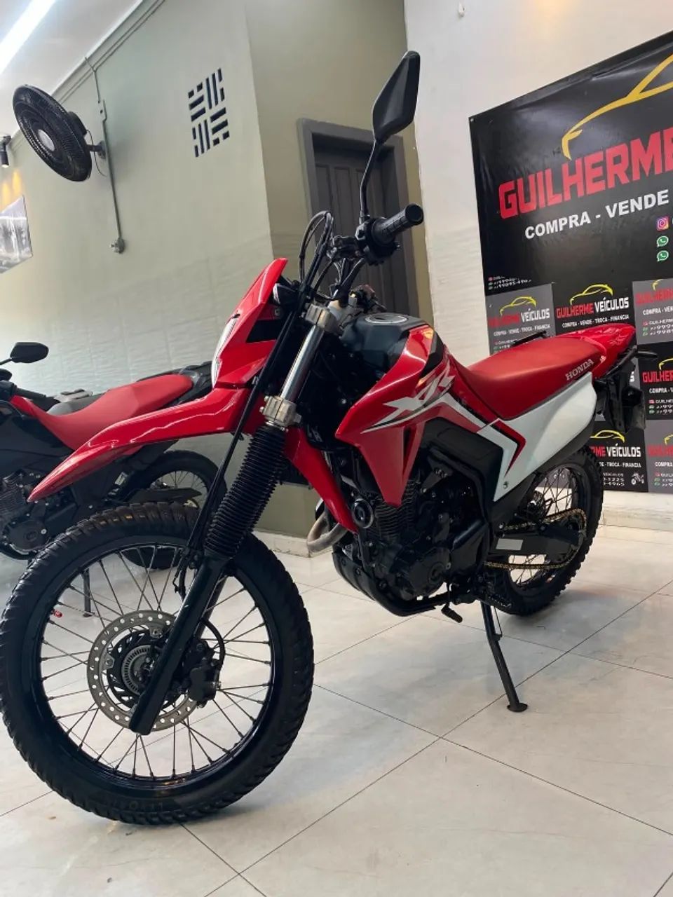 Honda Tornado 300 - Foto 4