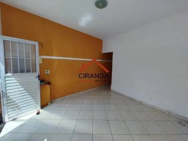 Casa de Vila com 2 Dormitórios para Locação na Penha