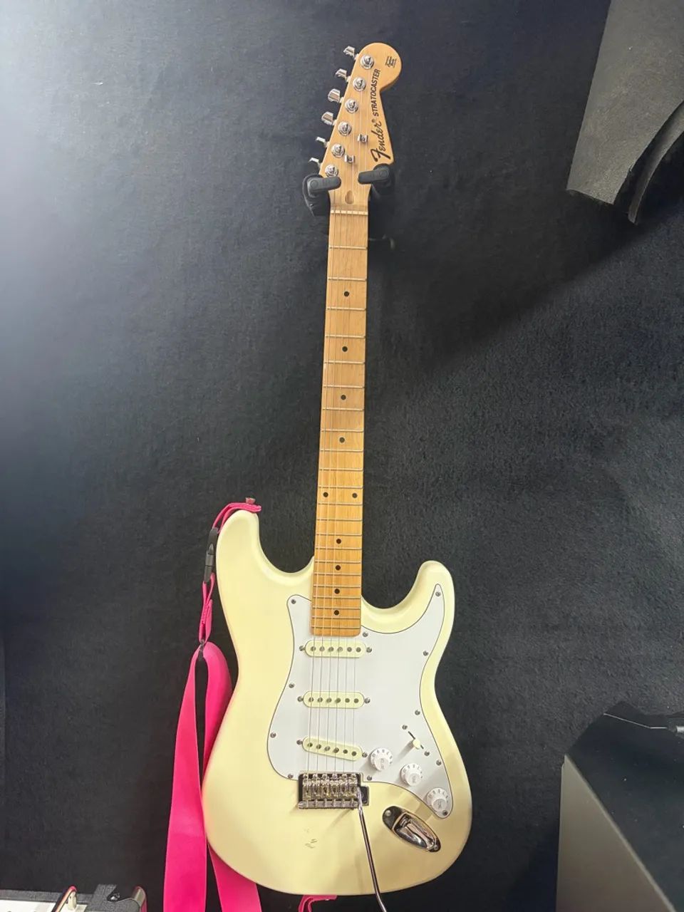 Guitarra Fender 