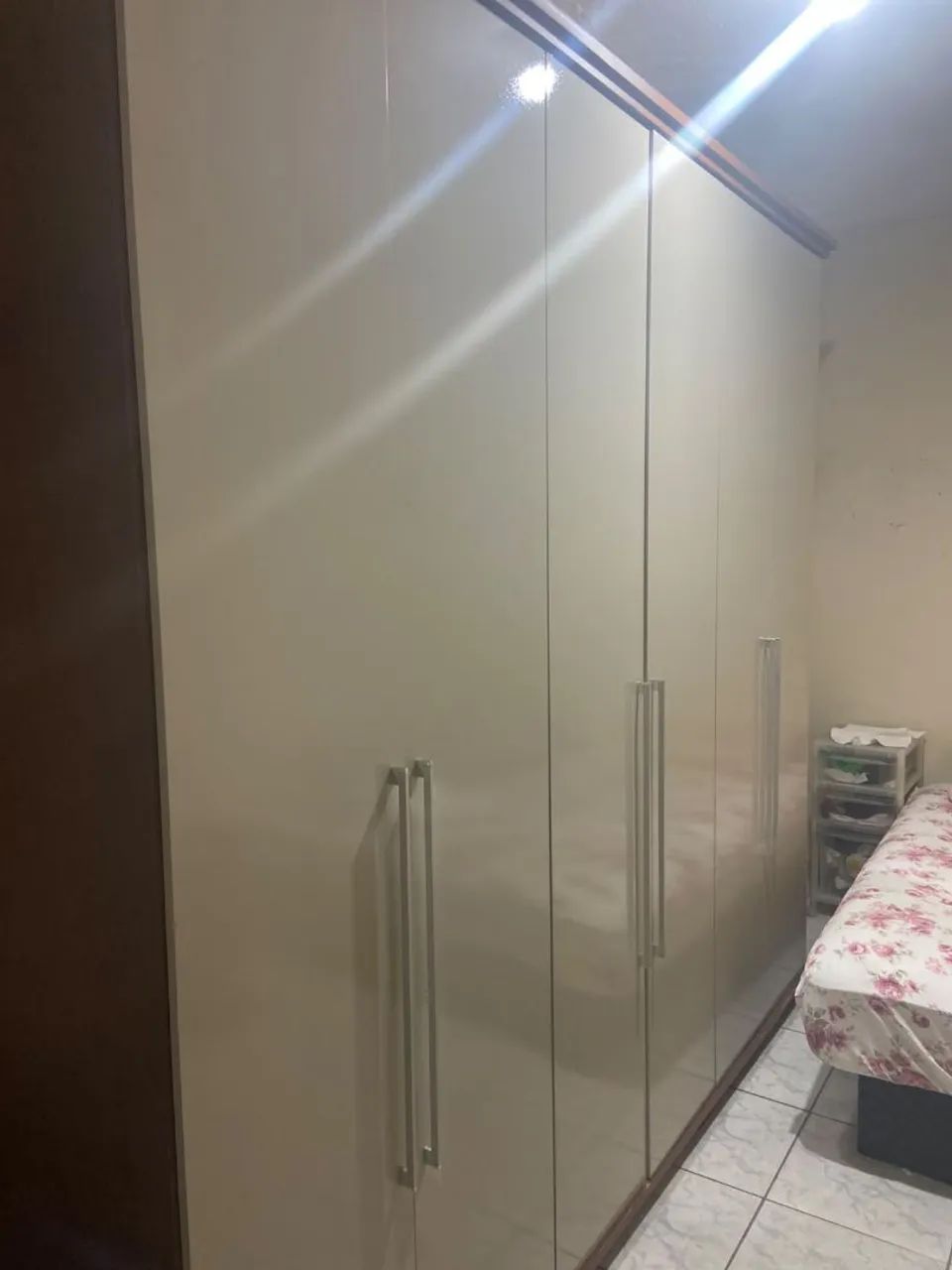 Vende se guarda roupa 6 portas  - Foto 5