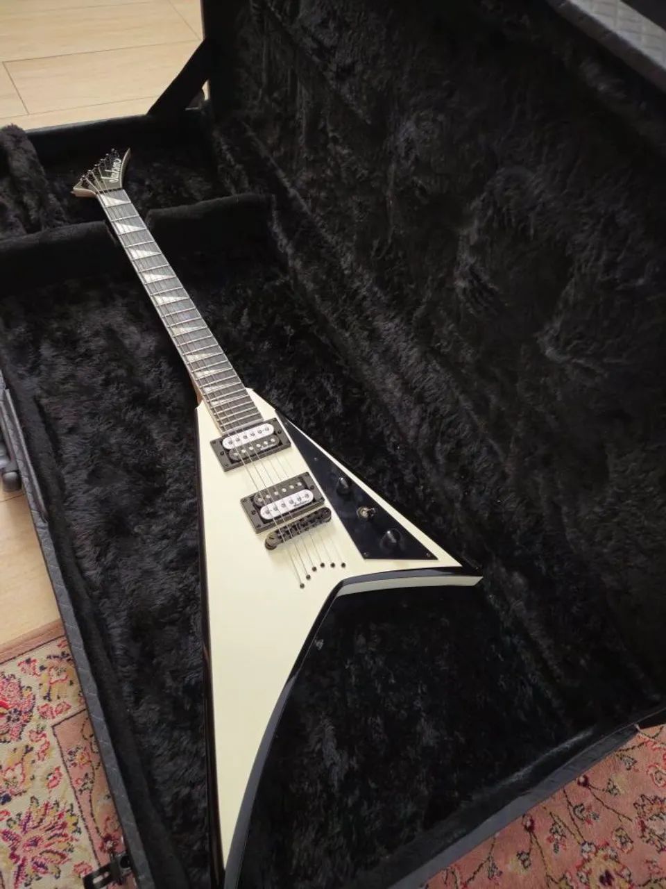 Guitarra Jackson Randy Rhoads JS 32T - Foto 2