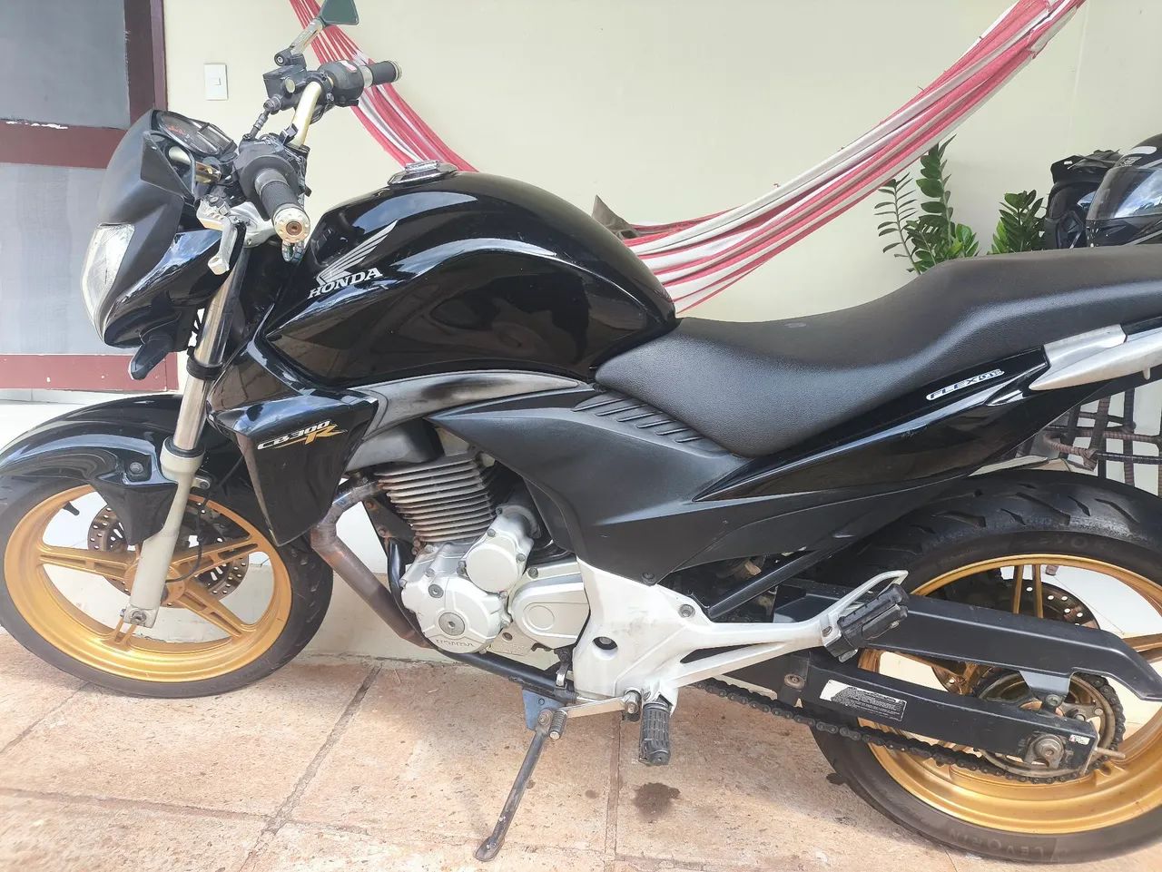 CB 300R  - Foto 5