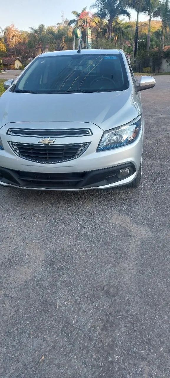 Chevrolet Prisma PRISMA Sed. LT 1.4 8V FlexPower 4p 2013