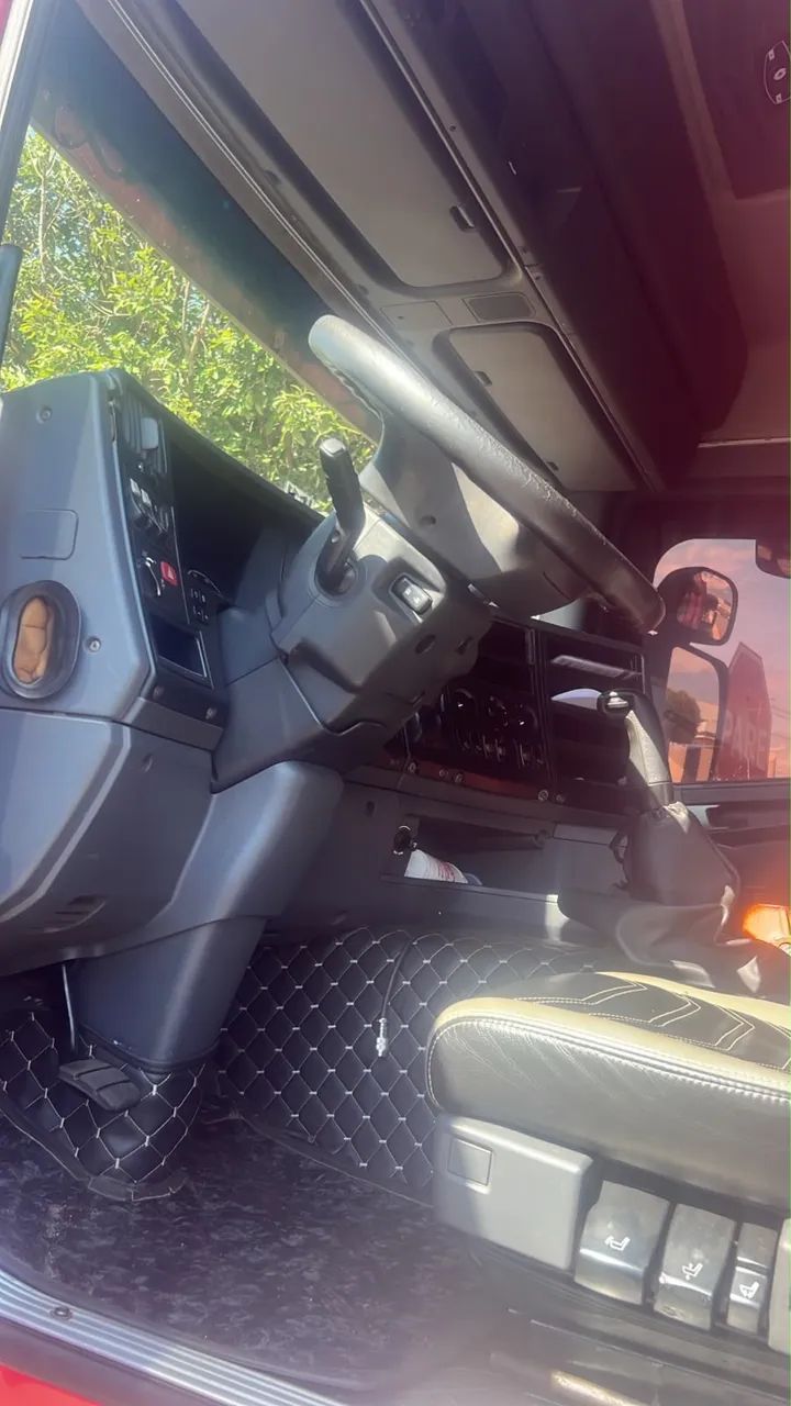 Scania G420 6x4 Ano 2011  - Foto 4