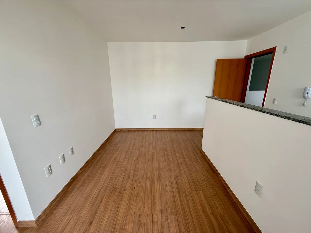 Apartamento dois quartos com varanda  - Foto 3