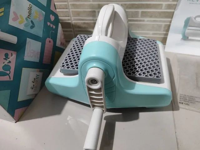 Máquina de Corte e Relevo Revolution WeR Memory Keepers - Foto 4