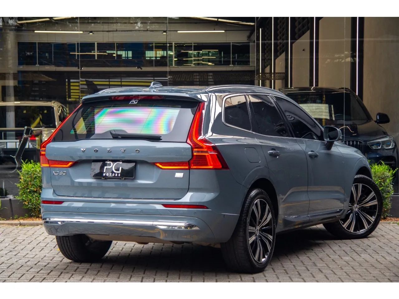 Volvo XC 60 R-DESIGN 3.0 304cv AWD 5p, foto 3 de 15