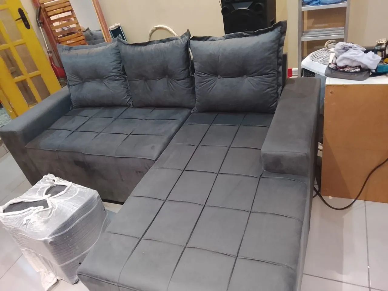 Sofá direto da fábrica entrega na hora  - Foto 2