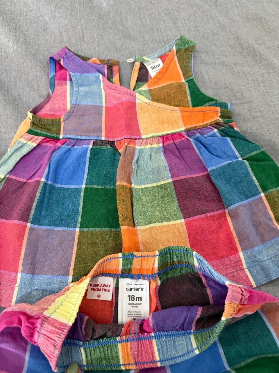 Conjunto colorido blusa e short Carters 18M - Foto 4