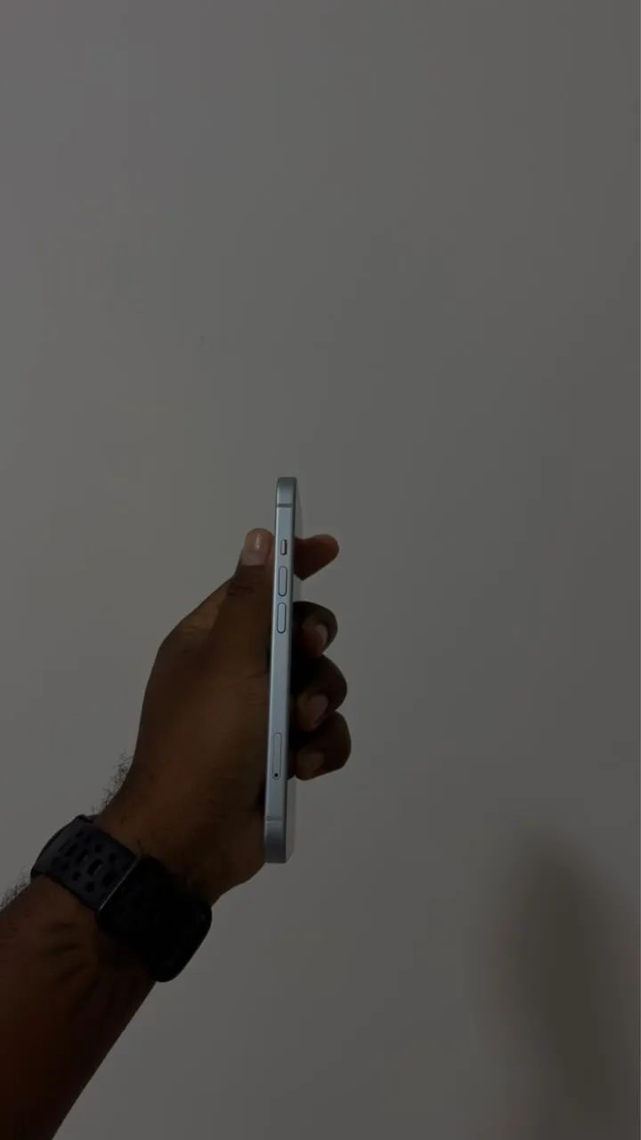 IPHONE 15 128  - Foto 3