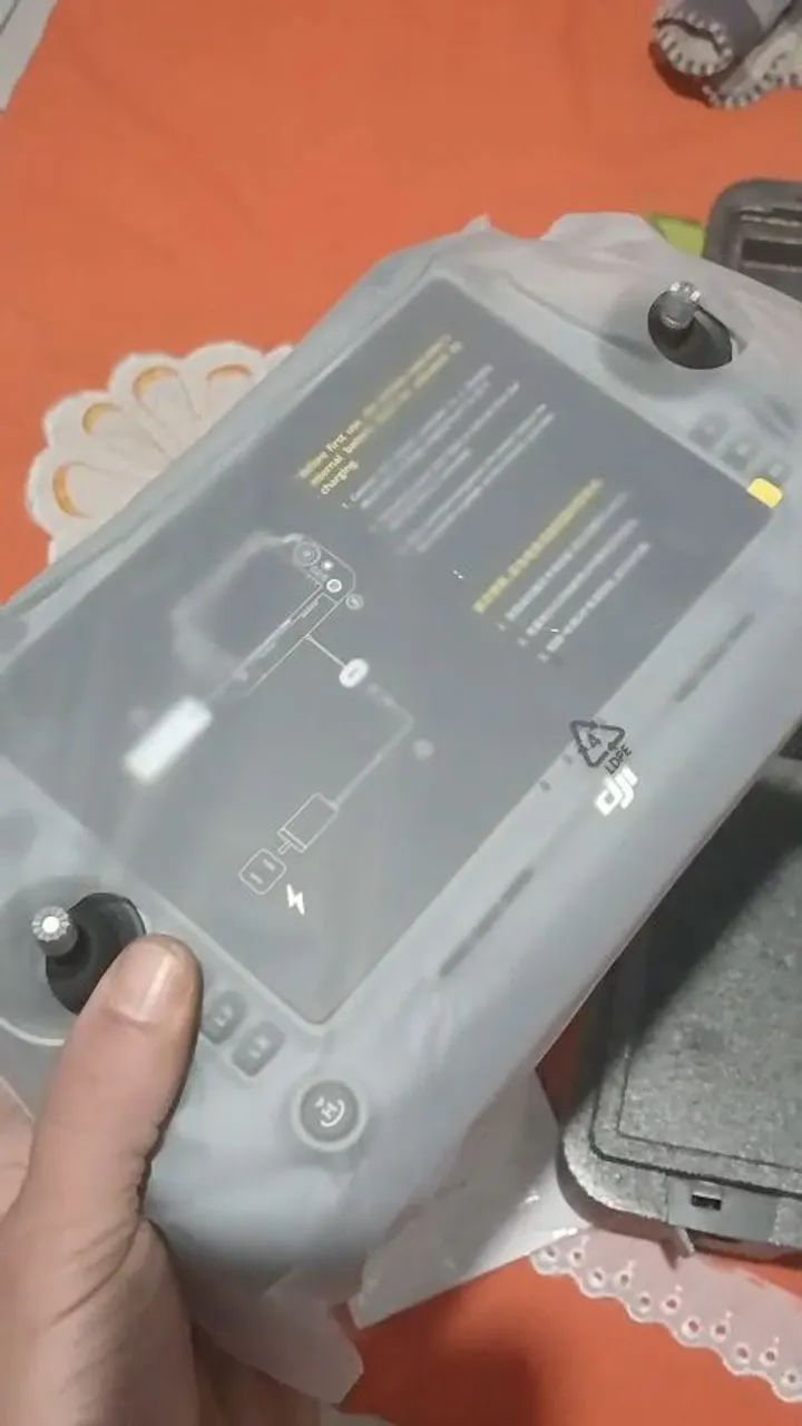 Controle para Drone DJI RC PLUS 2 modelo: TKPL2  - Foto 2