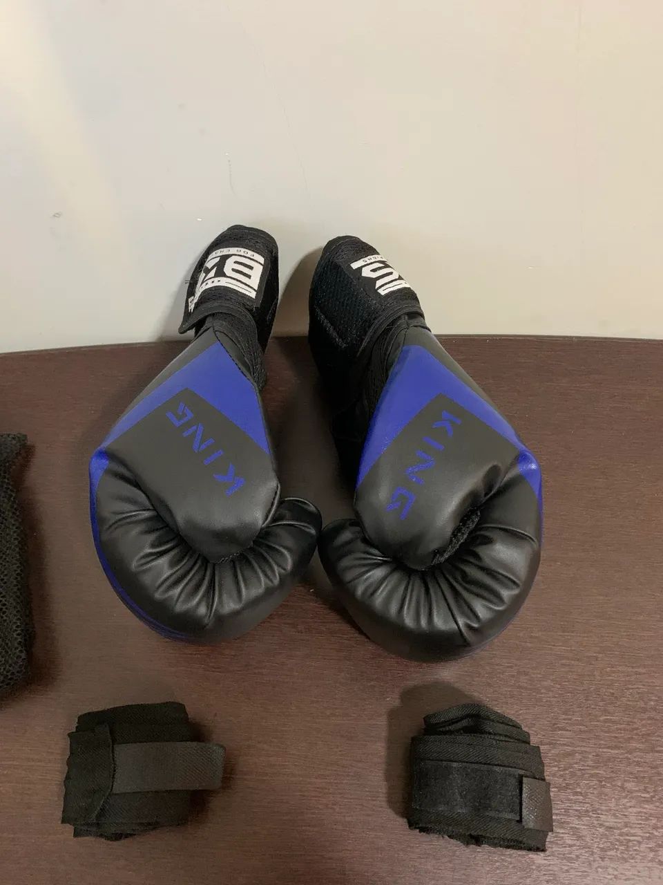 Luva 14oz muito nova