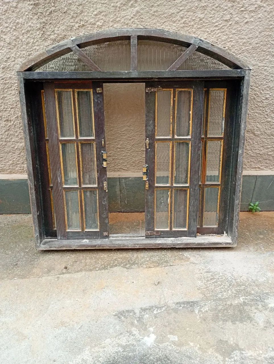 VENDE-SE TRÊS JANELAS E 1 PORTA 1,20X1,20 - Foto 6