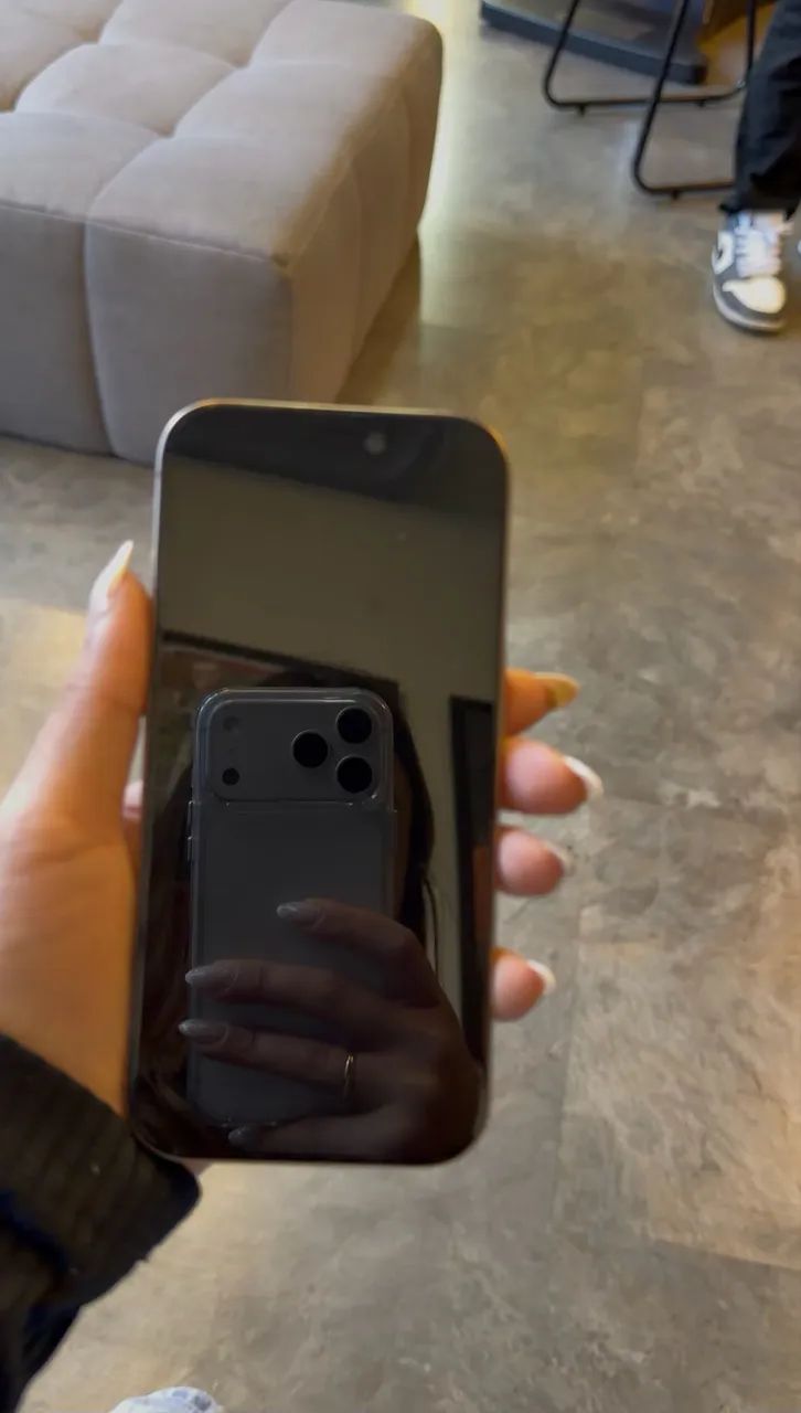 IPHONE 16 PRO  - Foto 4
