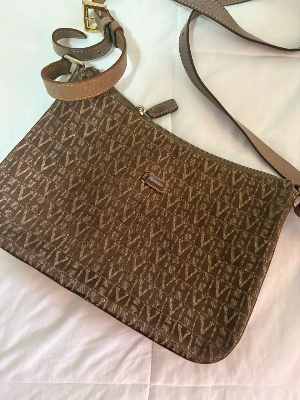 Bolsa marrom vintage Victor Hugo 