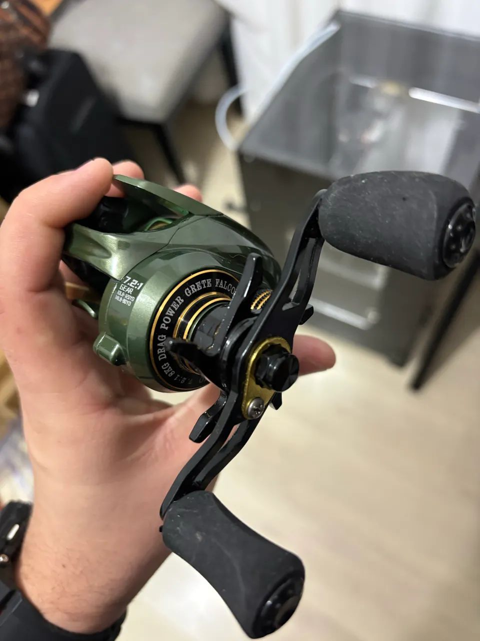 Carretilha de pesca nova - Foto 4