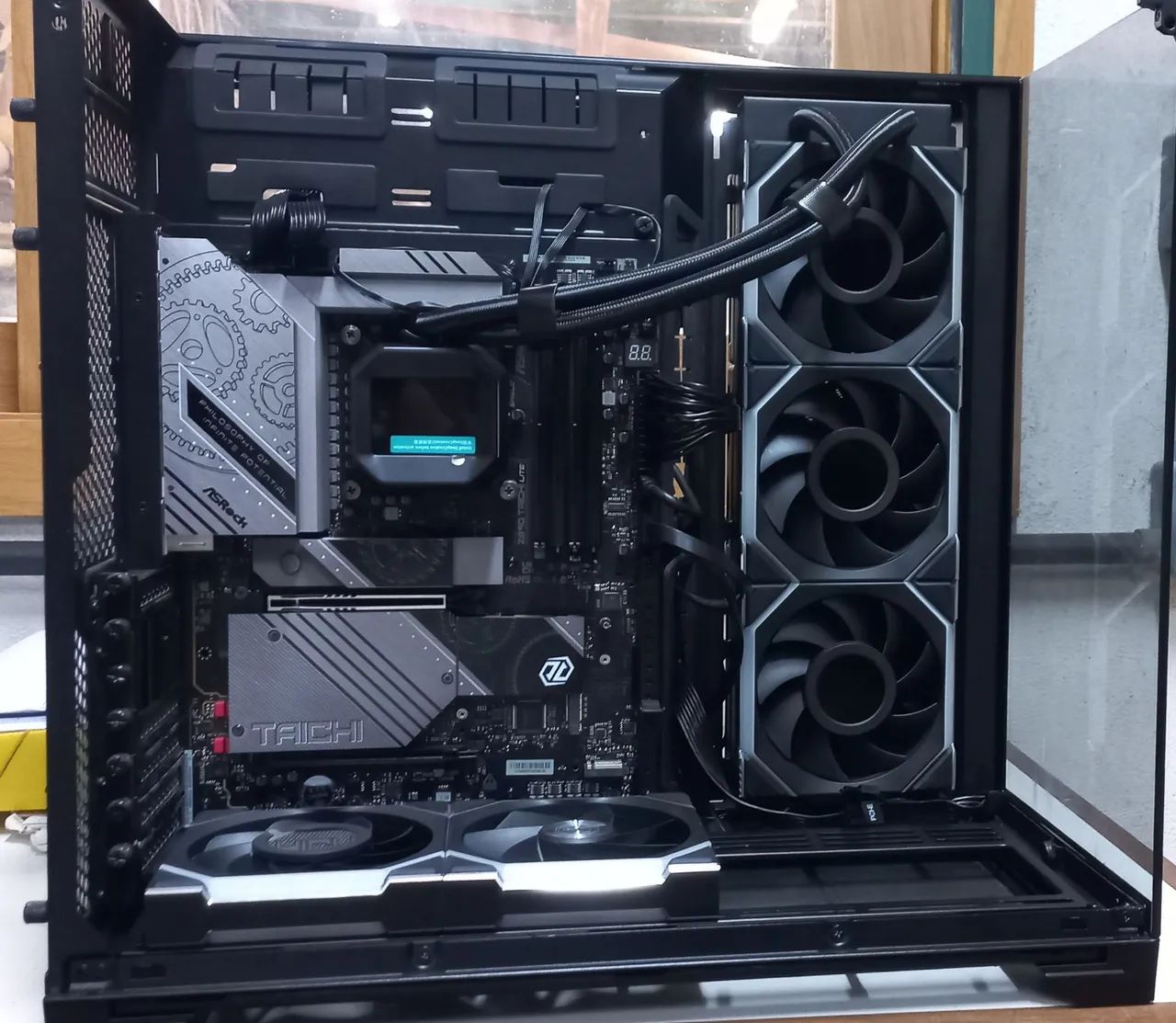 Pc gamer lian li Intel Core ultra 7 - Foto 2