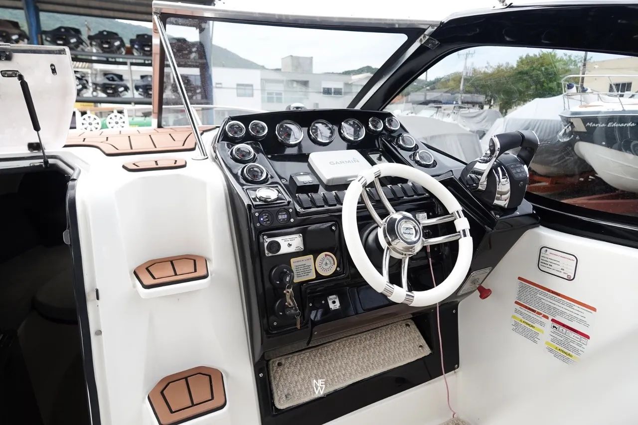 Focker 330 GT Black Edition MOD. 2017  - Foto 3