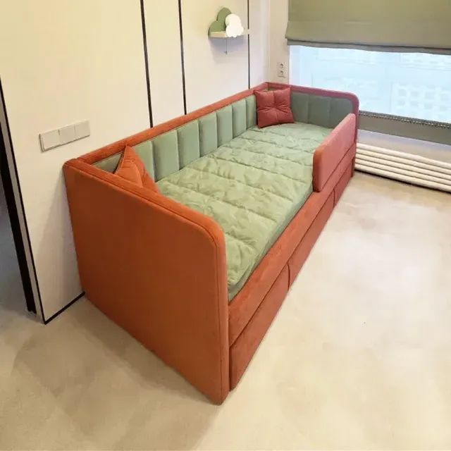 Cabeceiras Estofadas e Camas Sob Medida - Fabricação Própria - Foto 2