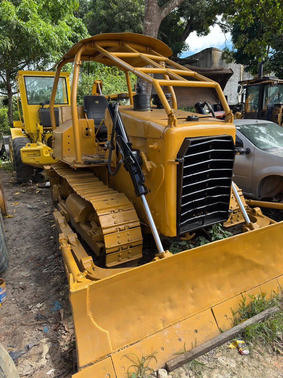 Trator de Esteira D4 - CAT — foto 4