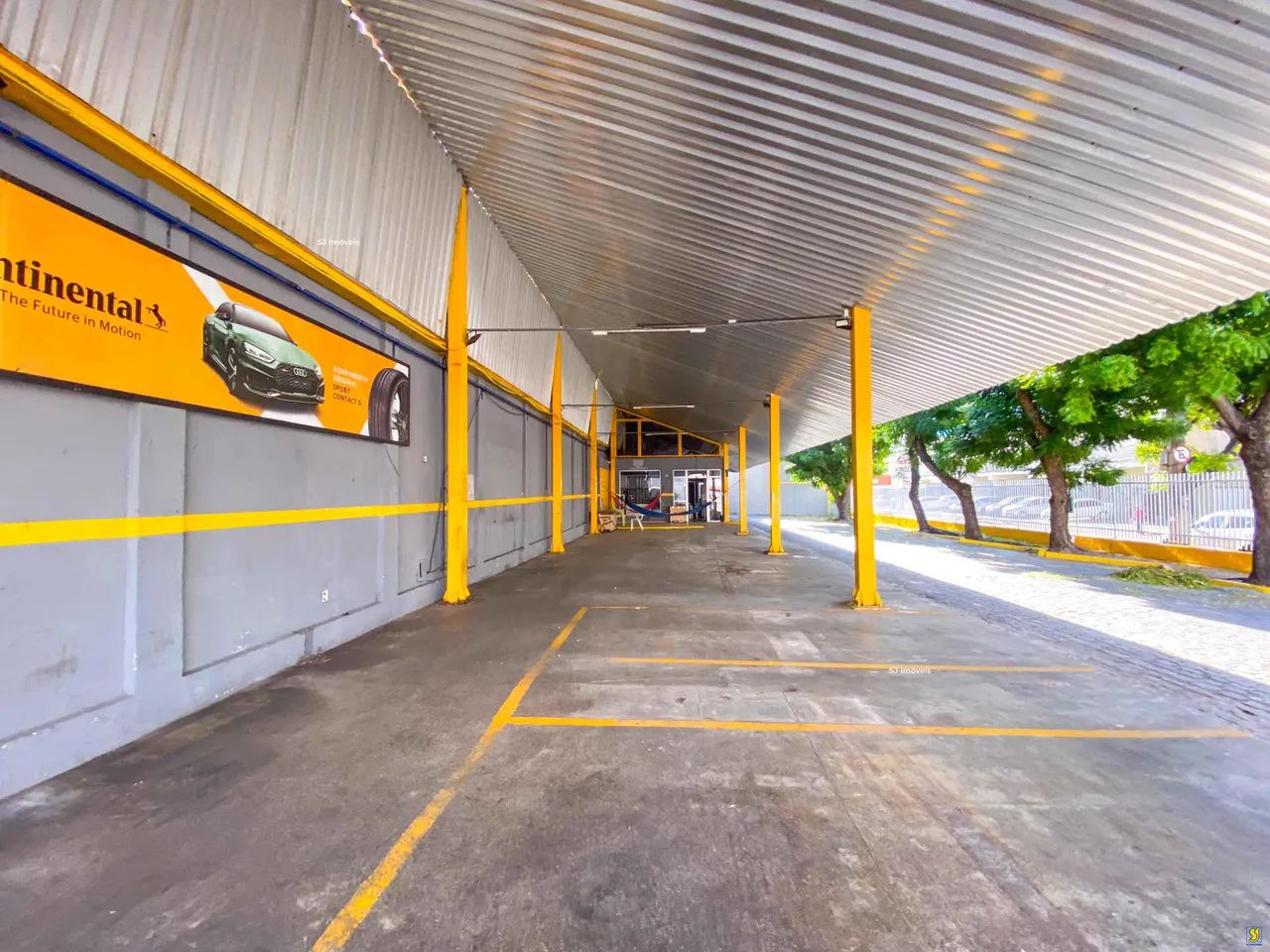 Amplo ponto comercial de esquina no Centro de Fortaleza - Foto 2