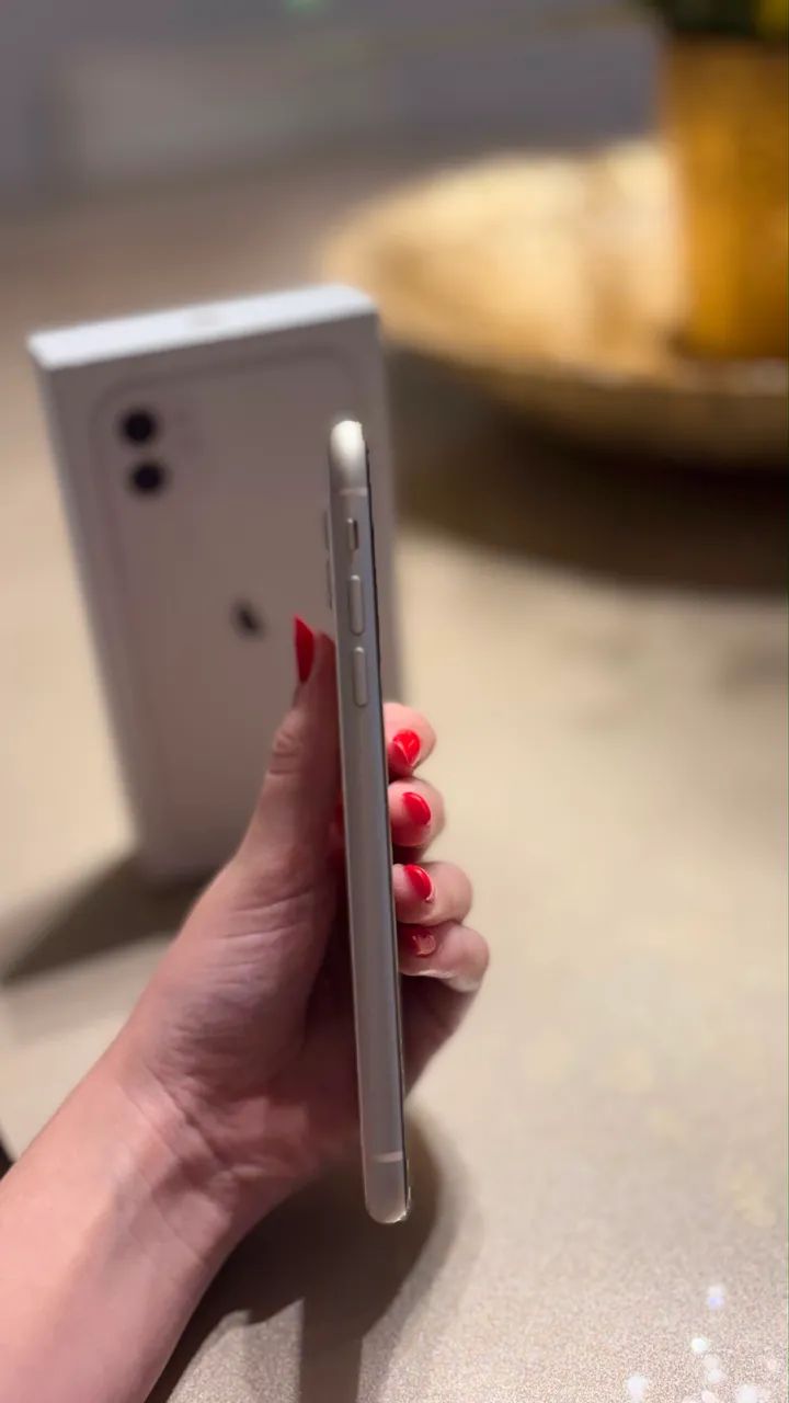 ? iPhone 11 Branco 128 GB - Ótimo Estado! - Foto 5